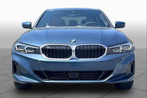 Arctic Race Blue Metallic 2026 BMW 330 xDrive