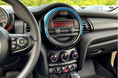 2015 MINI Hardtop Cooper
