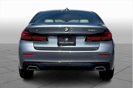 2022 BMW 540 i xDrive