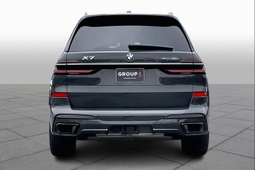 2026 BMW X7 xDrive40i
