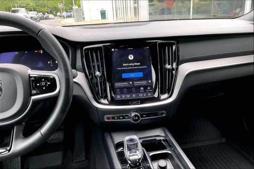 Onyx Black Metallic 2023 Volvo S60 B5 Ultimate Black Edition