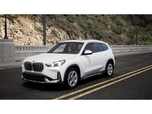 Mineral White Metallic 2026 BMW X1 xDrive28i