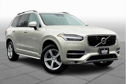 2017 Volvo XC90 T5 Momentum