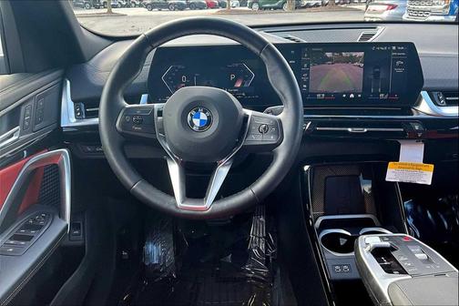 2025 BMW X2 xDrive28i