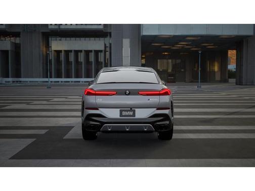 2026 BMW X6 M60i