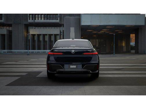 2026 BMW 760 xDrive