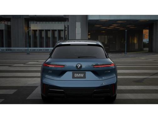 2026 BMW iX xDrive60