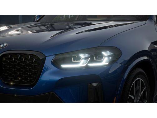 2025 BMW X4 xDrive30i