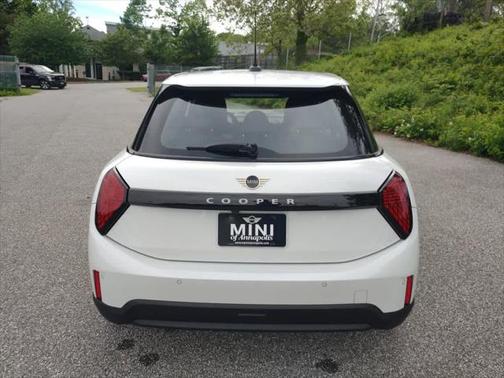 2025 MINI Hardtop Cooper