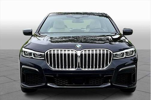 2022 BMW 750 i xDrive