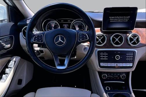 Polar White 2019 Mercedes-Benz GLA 250 4MATIC