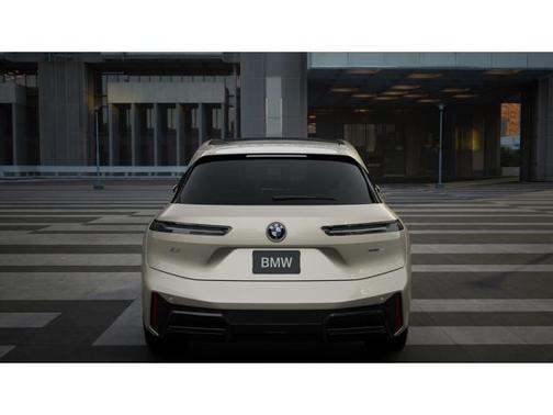 2026 BMW iX xDrive60