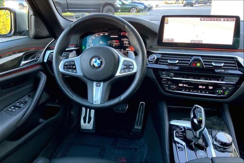 2023 BMW M550 i Xdrive