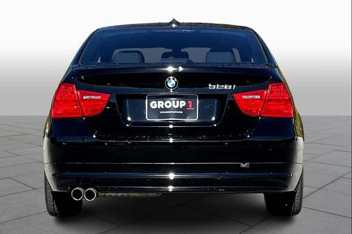 2011 BMW 328 328i