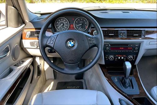 2011 BMW 328 328i