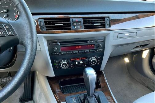 2011 BMW 328 328i