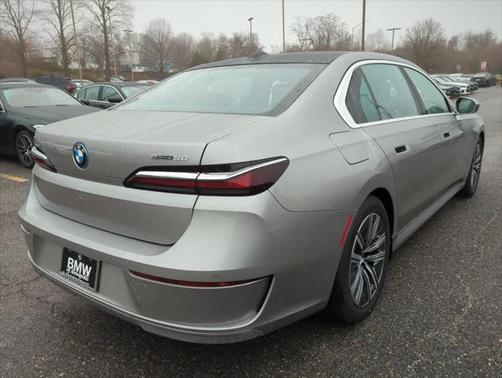 2024 BMW i7 eDrive50