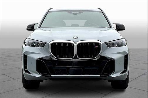 2025 BMW X5 M60i
