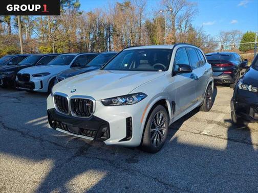 2025 BMW X5 M60i