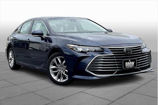 2019 Toyota Avalon XLE