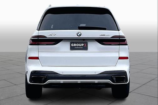 2026 BMW X7 xDrive40i