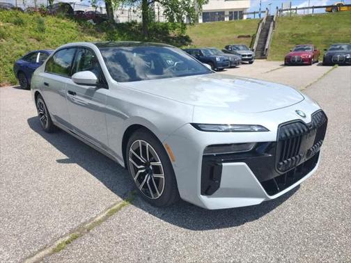 2025 BMW 760 i xDrive