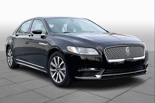 2017 Lincoln Continental Premiere