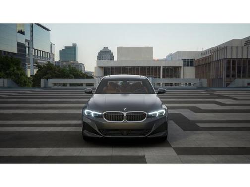 2026 BMW 330 i xDrive