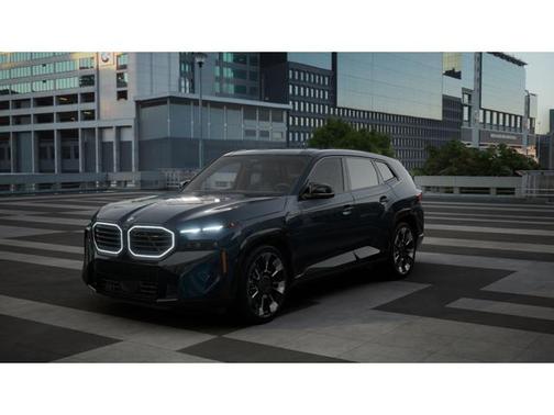 2025 BMW XM