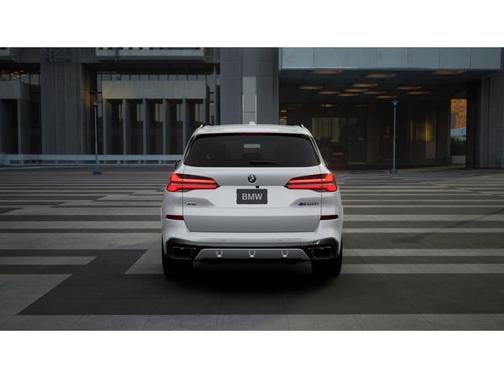 2026 BMW X5 M60i
