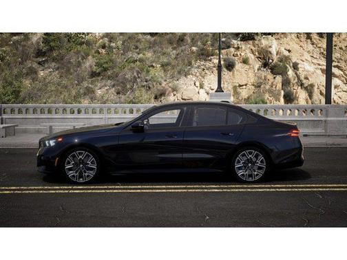 Carbon Black Metallic 2026 BMW i5 xDrive40