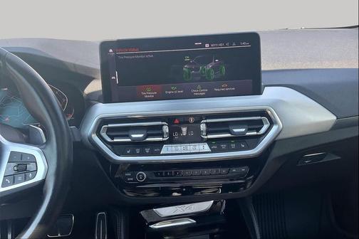 Carbon Black Metallic 2023 BMW X4 xDrive30i