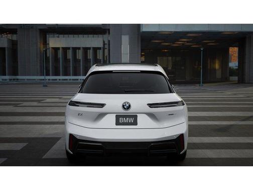2026 BMW iX xDrive60