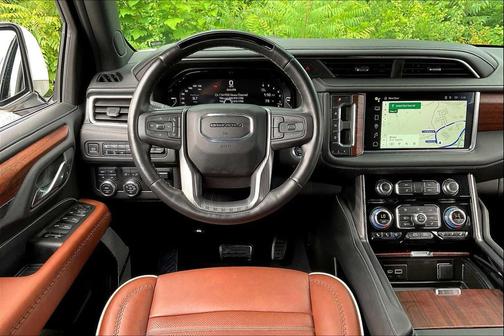 2023 GMC Yukon XL Denali Ultimate