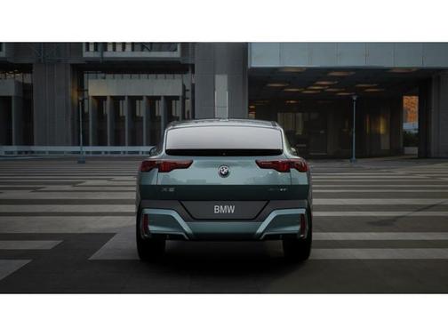 2025 BMW X2 xDrive28i