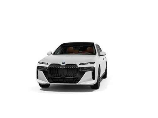 2026 BMW 750e i xDrive