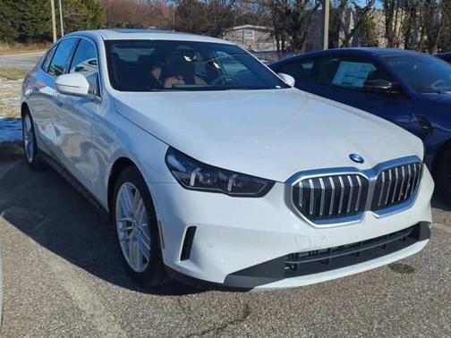 2025 BMW 530 i xDrive
