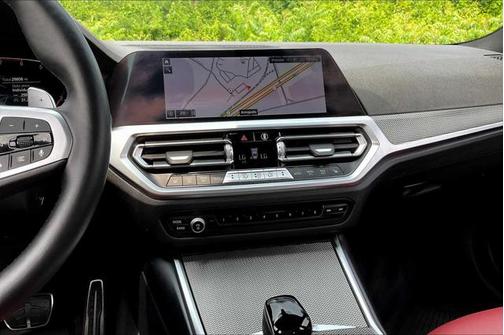 2022 BMW 330 xDrive