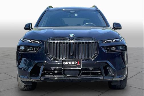 Carbon Black Metallic 2025 BMW X7 xDrive40i