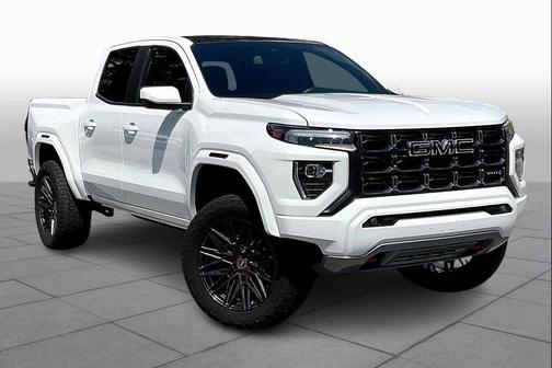 2023 GMC Canyon AT4