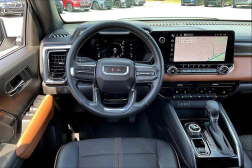 2023 GMC Canyon AT4