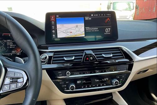 2023 BMW 530 i xDrive