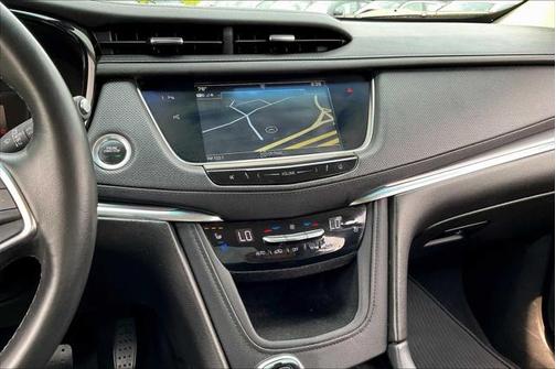 2019 Cadillac XT5 Premium Luxury