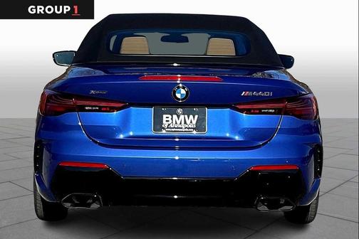2025 BMW M440 i xDrive