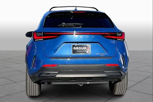 2022 Lexus NX 450h+ Luxury