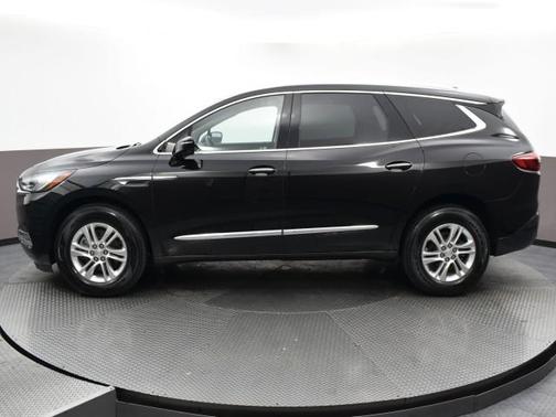 Photo 3 of 37 of 2019 Buick Enclave Essence