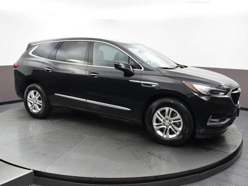 Photo 4 of 37 of 2019 Buick Enclave Essence