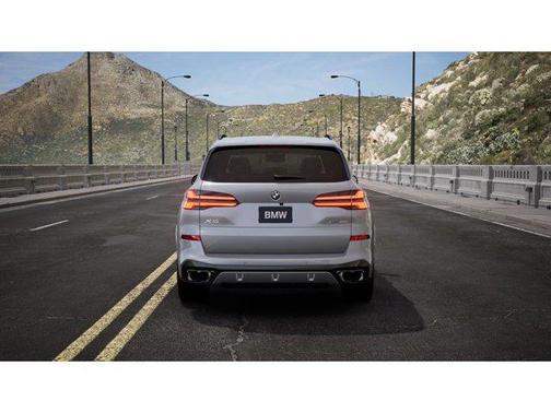 Brooklyn Grey Metallic 2026 BMW X5 xDrive40i