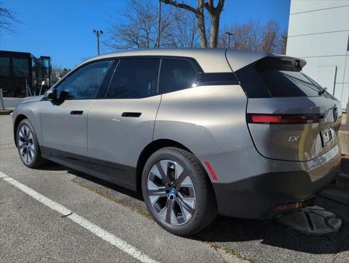 2024 BMW iX xDrive50