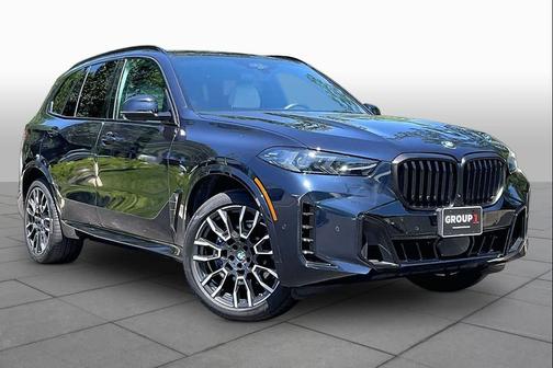 Black 2024 BMW X5 xDrive40i